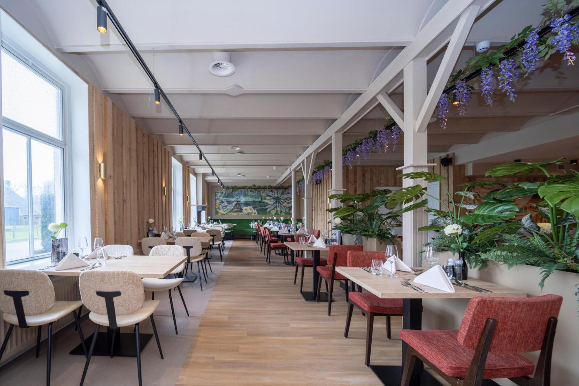 Fletcher Hotel-Restaurant De Borken Dwingeloo Exteriör bild