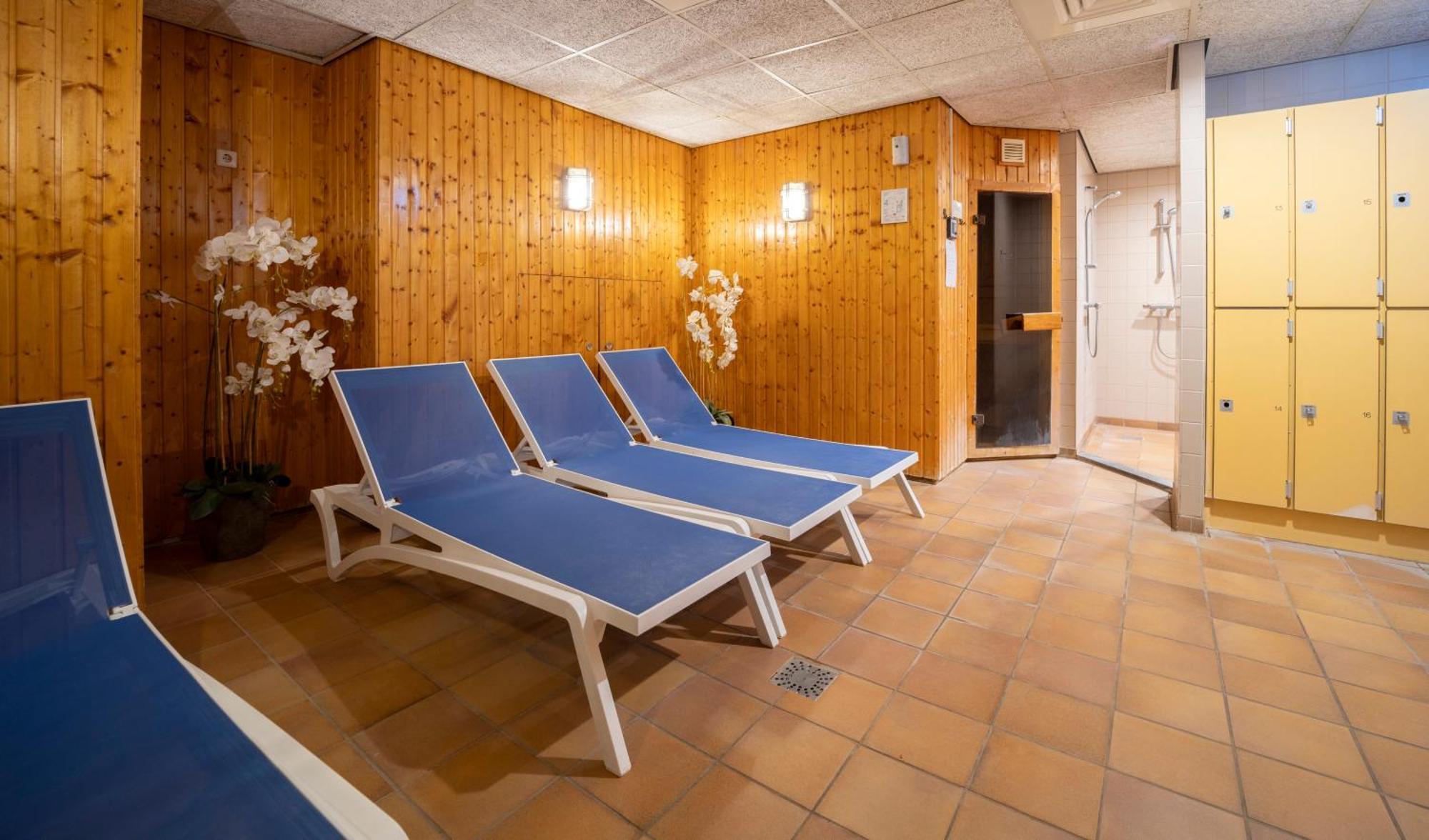 Fletcher Hotel-Restaurant De Borken Dwingeloo Exteriör bild