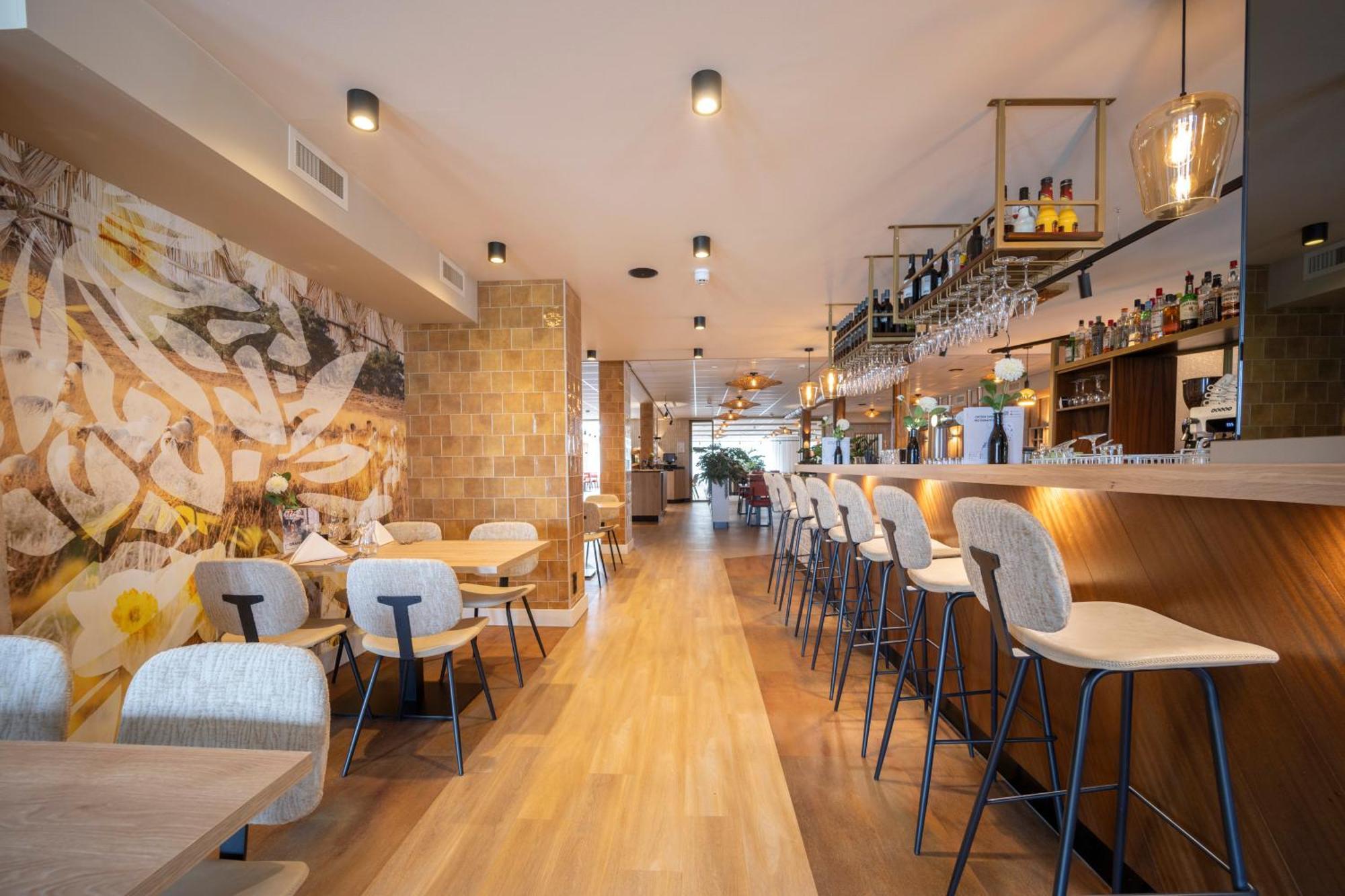 Fletcher Hotel-Restaurant De Borken Dwingeloo Exteriör bild